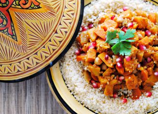 Du lịch Maroc thưởng thức món bánh Tafarnout