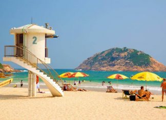 Dành cả thanh xuân đến thiên đường biển Hồng Kông