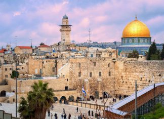 Du lịch Ý khám phá miền đất thánh với tour Israel